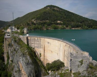 Instrumental Monitoring Status Review in the dams of the Ebro River (Spain)