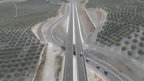 The General Directorate of Roads has put into service the Torreperogil - Villacarrillo section of the A-32 Linares-Albacete Dual Carriageway, in which OFITECO has carried out the control and surveillance works.